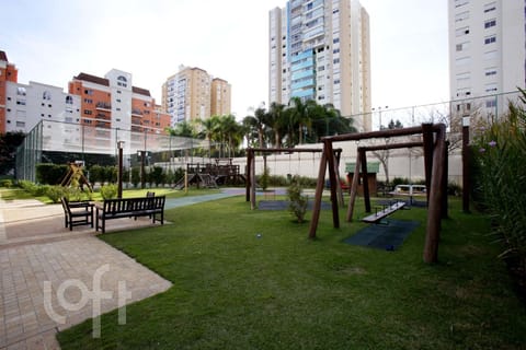 Image 43 - 256897